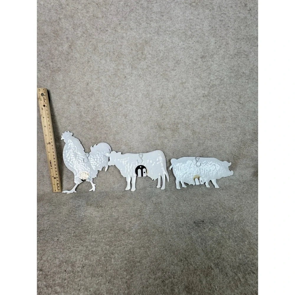 3‎ METAL Hanging Signs. Cow, Pig, And Chicken . SAYINGS WRITTEN